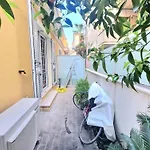 Apartment Parigi Via Verga, 6posti Letto Rifa747
