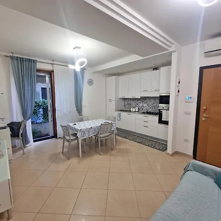 Parigi Via Verga, 6posti Letto Rifa747 Lejlighed San Benedetto del Tronto