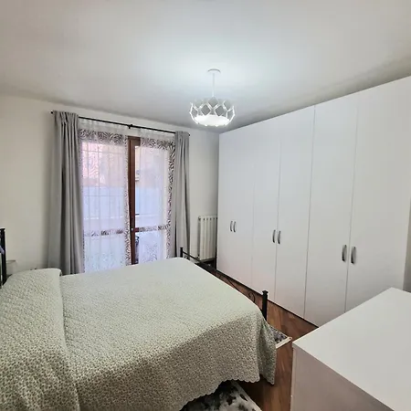 Apartman Parigi Via Verga, 6posti Letto Rifa747